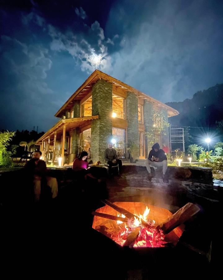 Osho Himalayas Wellness Resort Kangra Exterior photo