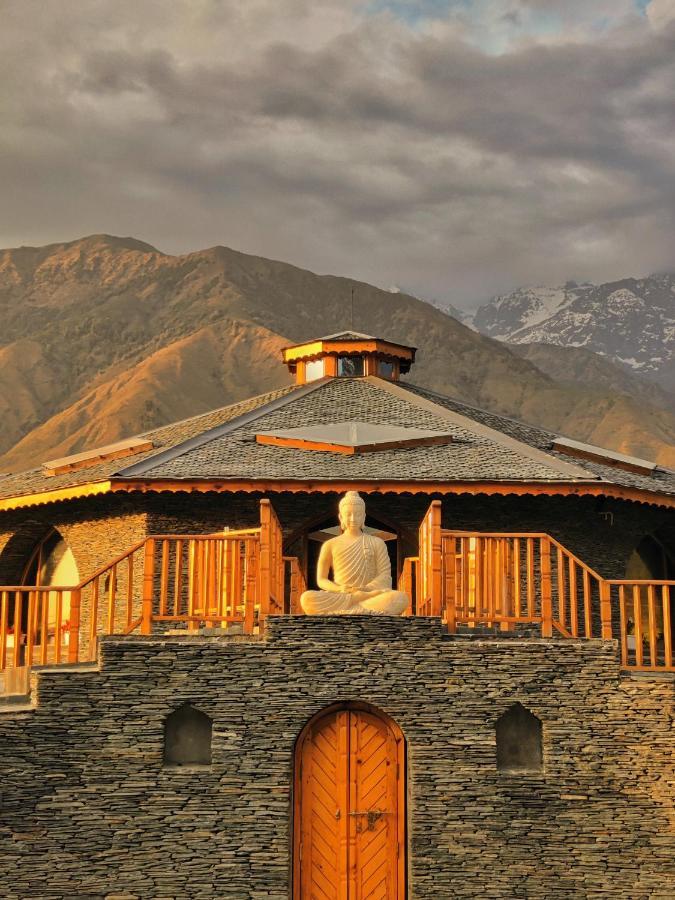 Osho Himalayas Wellness Resort Kangra Exterior photo