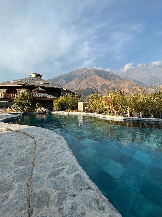 Osho Himalayas Wellness Resort Kangra Exterior photo