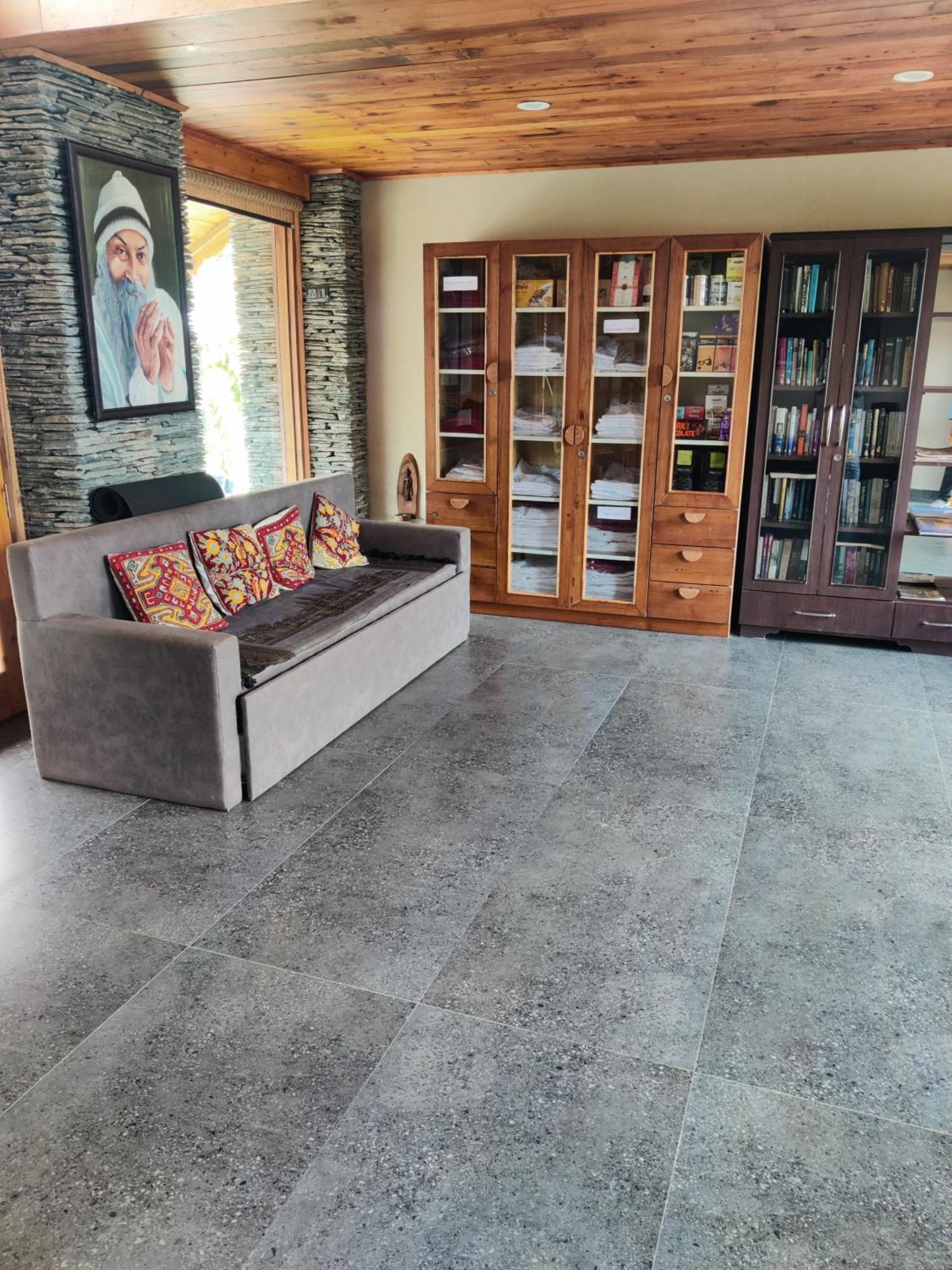 Osho Himalayas Wellness Resort Kangra Exterior photo